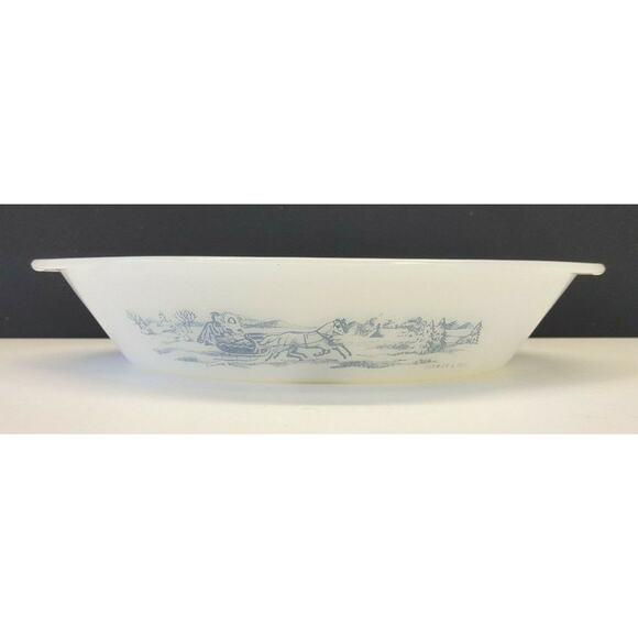 Glasbake Currier & Ives Sleigh Ride Divided Dish Bowl Server J-2352 Blue White - Picture 2 of 5